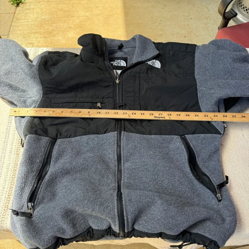 The North Face Men Retro Denali Jacket Grey Black Full Zip Fleece NF0A3XAU Large